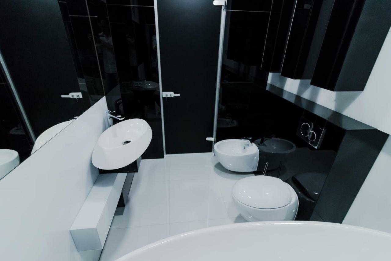 Năvodari Ezra Luxury Apartments מראה חיצוני תמונה